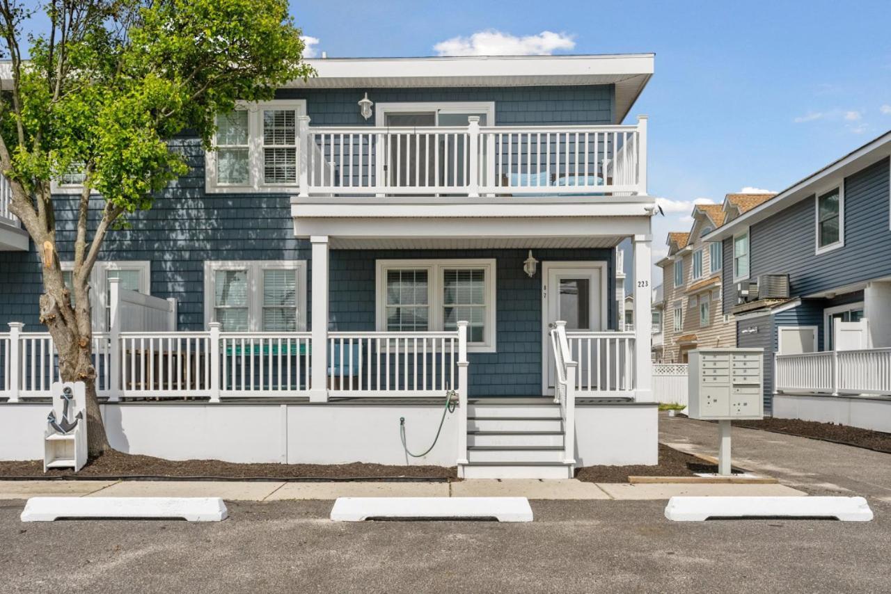 Beach Block Parking Modern Decor Porch Бриґантін Екстер'єр фото